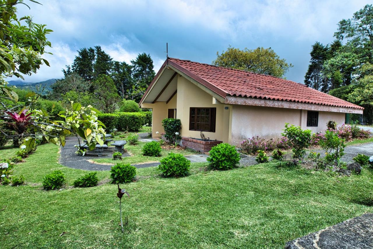 Hotel Villa Zurqui San Isidro  Luaran gambar