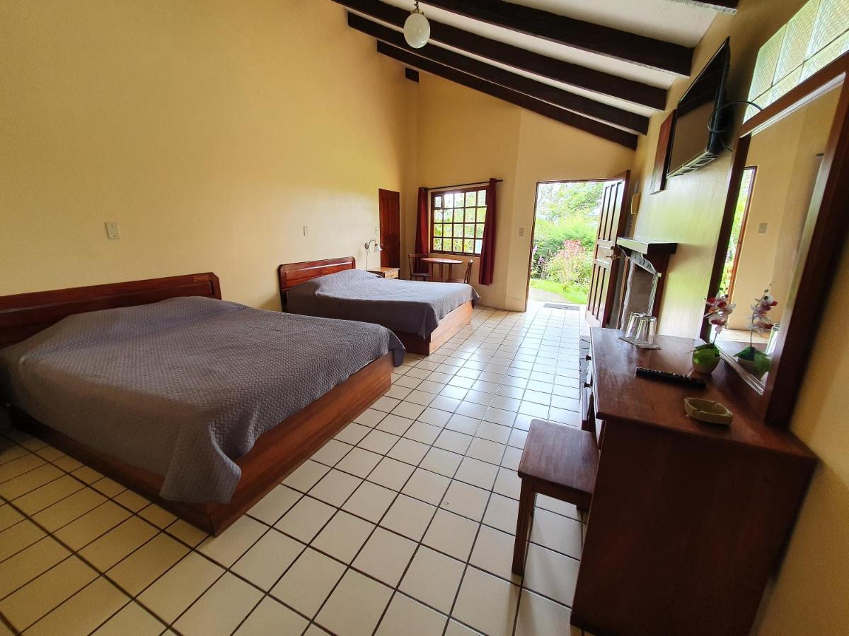 Hotel Villa Zurqui San Isidro  Luaran gambar